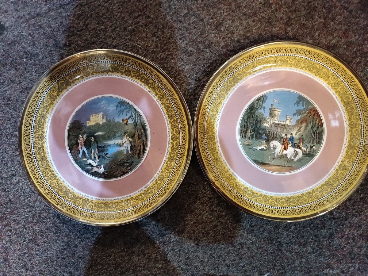 uploads/A-Pair-Of-Prattware-Plates-Showing-Hunting-Scene-168b18f85a0b7daws.jpg