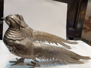 A Pair Of White Metal Pheasant Figures Menu Holder