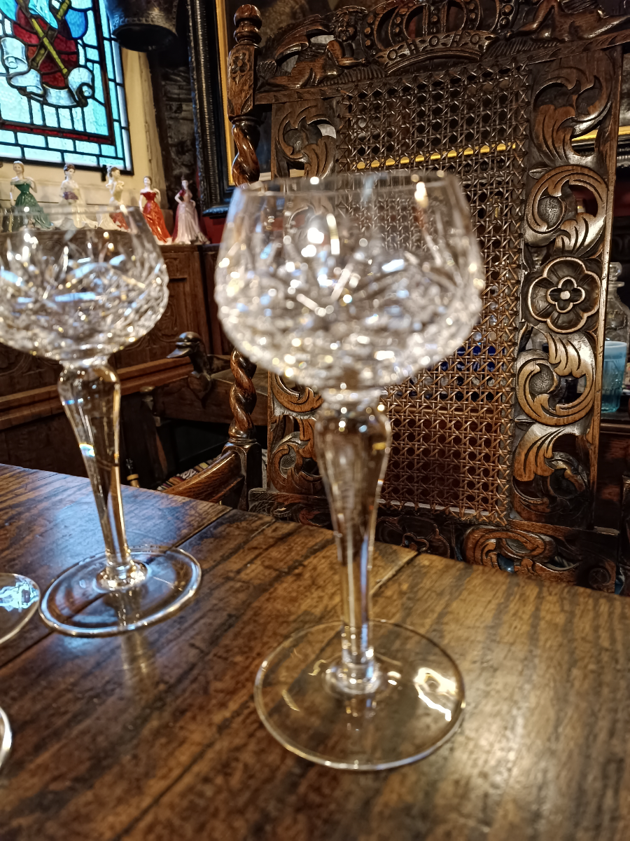 Discover our top-quality, hand-cut hock drinking glasses. Standing at 18cm, they're the perfect addition to refine your home bar. Shop now!