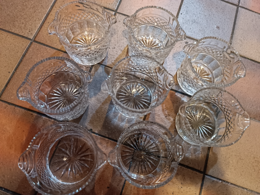 Primary image for A Set Of 8 Clear Cut Glass Rinsers