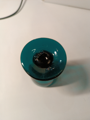 Discover our 19th century, handmade Bristol green liquor glass with pontil marks. Measuring at 7 cm tall and in good condition. Shop now for unique vintage glassware.