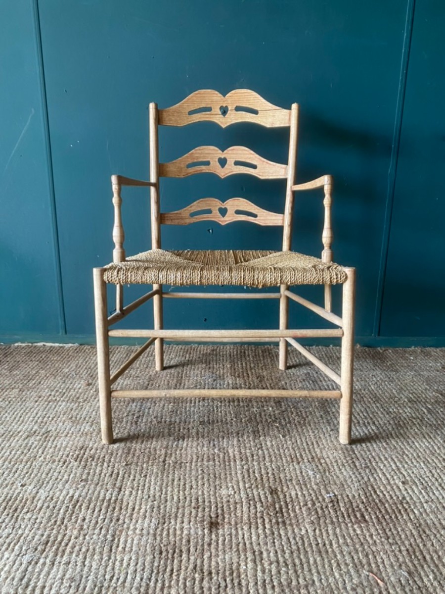 A Very Charming Antique Victorian Sussex Chair Arts & Crafts Style Circa 1860-70