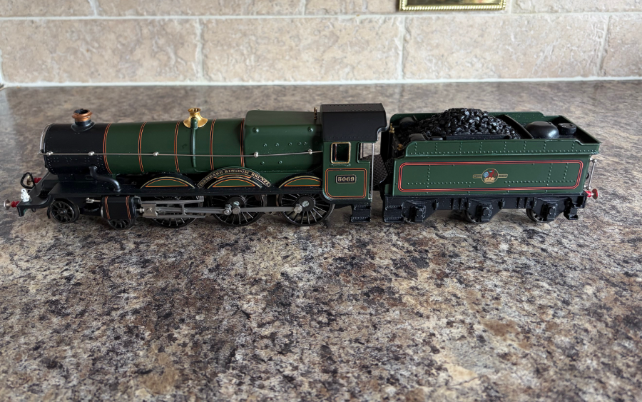 Primary image for Ace Trains O gauge Castle Class, Isambard Kingdom Brunel, 5069, Great Western Green