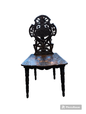 Discover our unique collection of timeless, Aesthetic Movement Hallway Chairs, expertly carved with lilies and foliage for a touch of purity & majesty. Shop now!