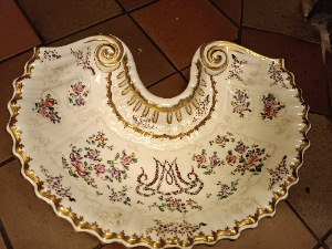 An Unusual 19th C. Samson Shell Form Shaving Bowl