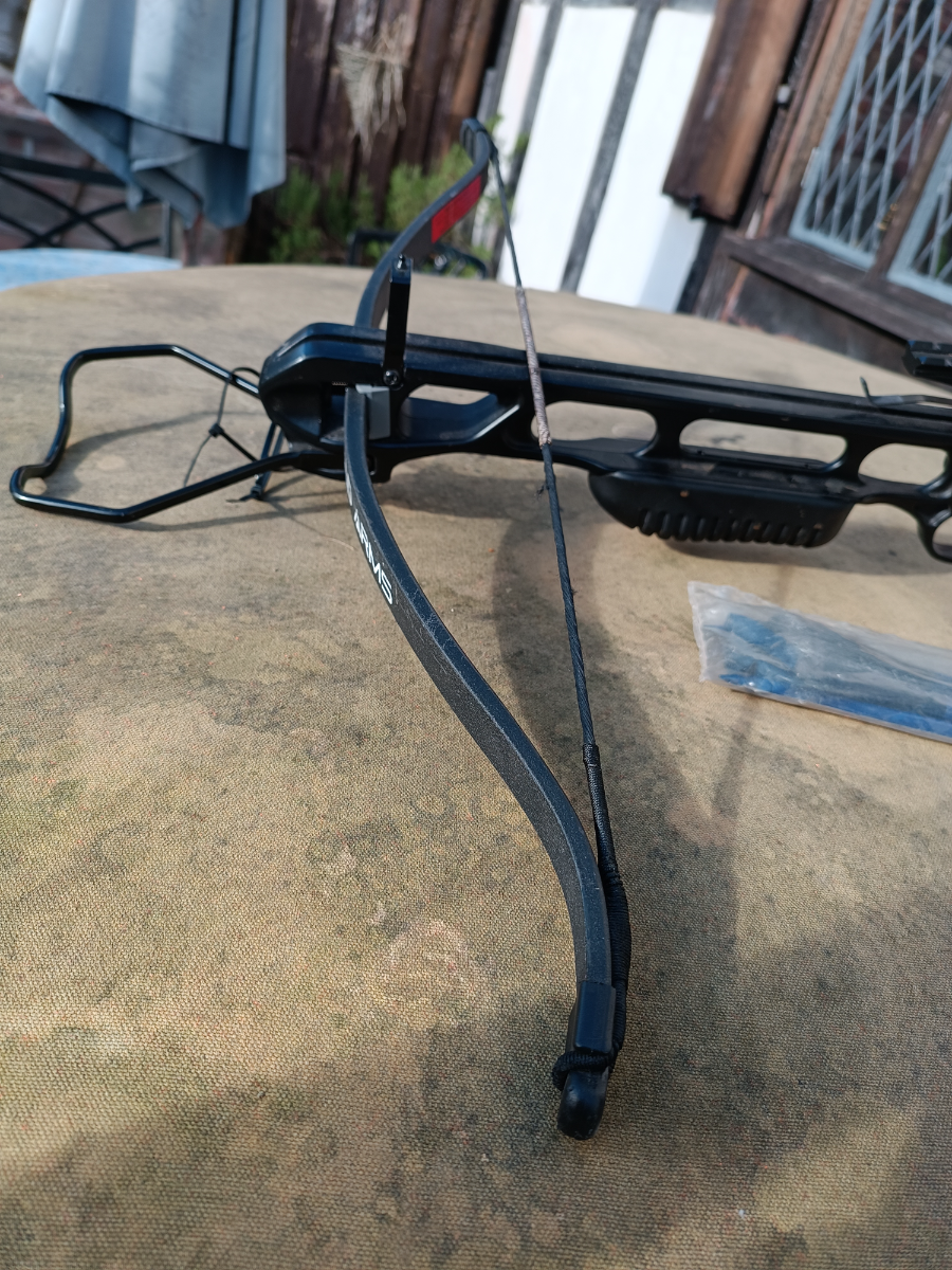 Explore our range of Anglo Arms Jaguar Crossbows, perfect for targeting with 40 lbs strength. Browse now and join the world of crossbow enthusiasts! Over 18s only.