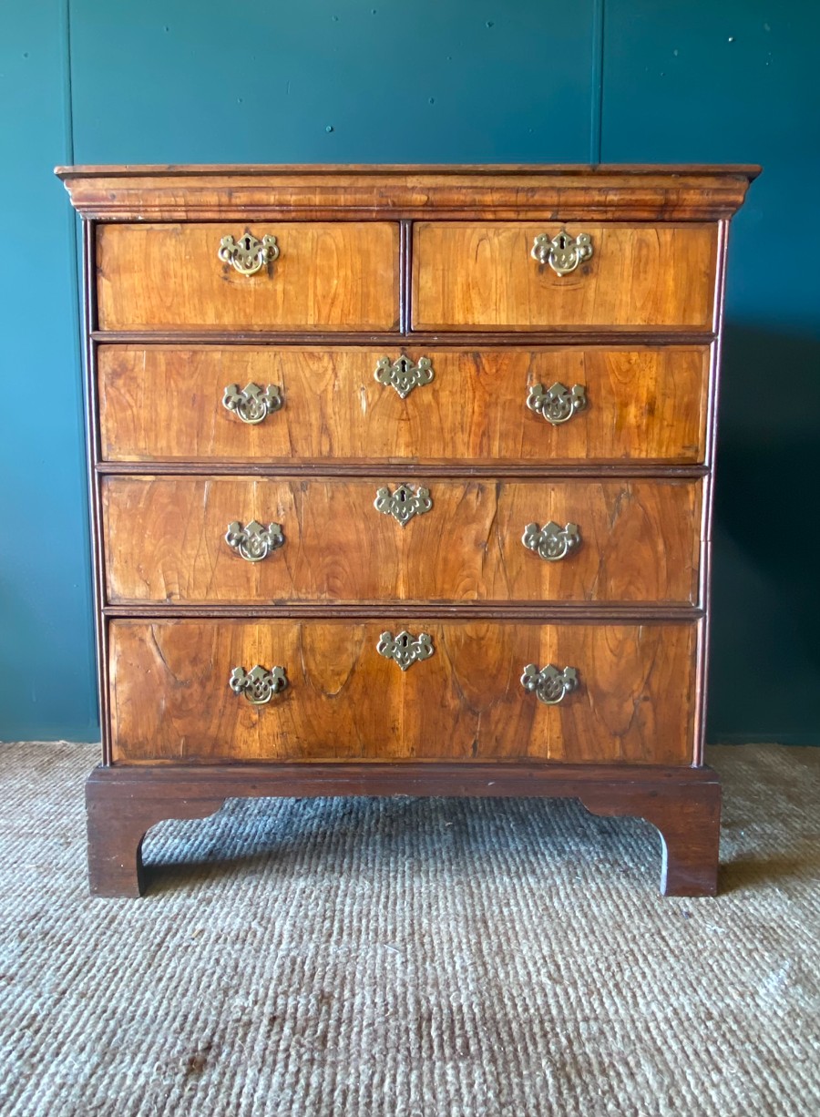 uploads/Antique-18th-Century-Georgian-Oak--Walnut-Veneer-Chest-Of-Drawers-30764a4266d78332aws.jpg