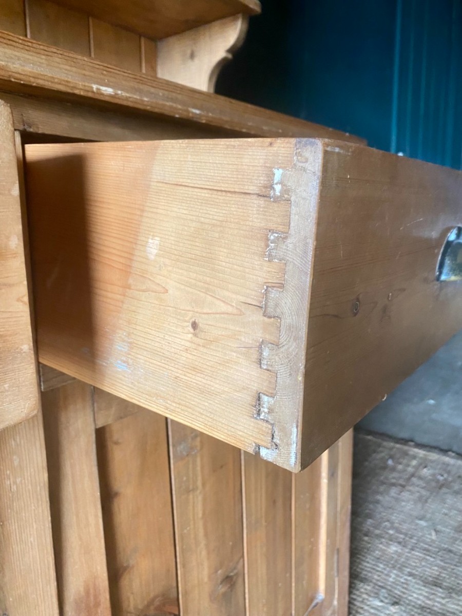 Antique Vintage Solid Pine Country Homes Kitchen Storage Pantry Cupboard Dresser