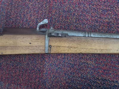 Discover our collection of 19th century Indian battlement guns. Measuring 234cm and originating from the Jaipur Palace. Explore now for historical relics!