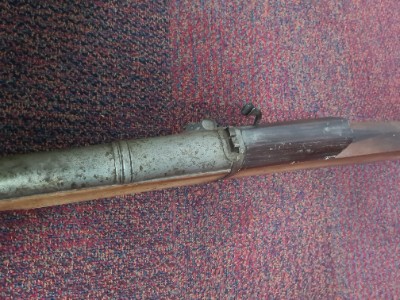 Discover our collection of 19th century Indian battlement guns. Measuring 234cm and originating from the Jaipur Palace. Explore now for historical relics!