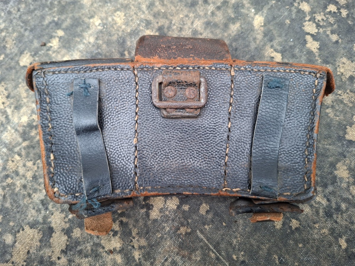 Black Pebble K98 Relic Ammunition Pouch