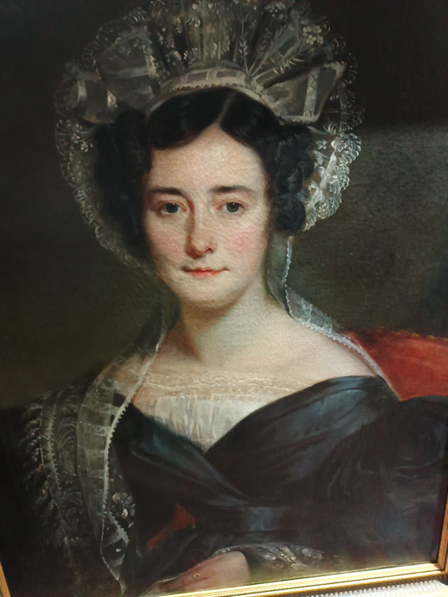 Discover our 19th Century British School Art Collection! Featuring a striking lady's portrait from 1870. Oil on canvas, 76x63 cm. Browse now!