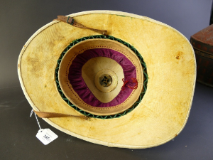 Commander The Fourth Baronet Sir Leonard Vavasour Naval Wolseley Helmet And Tin, WW1