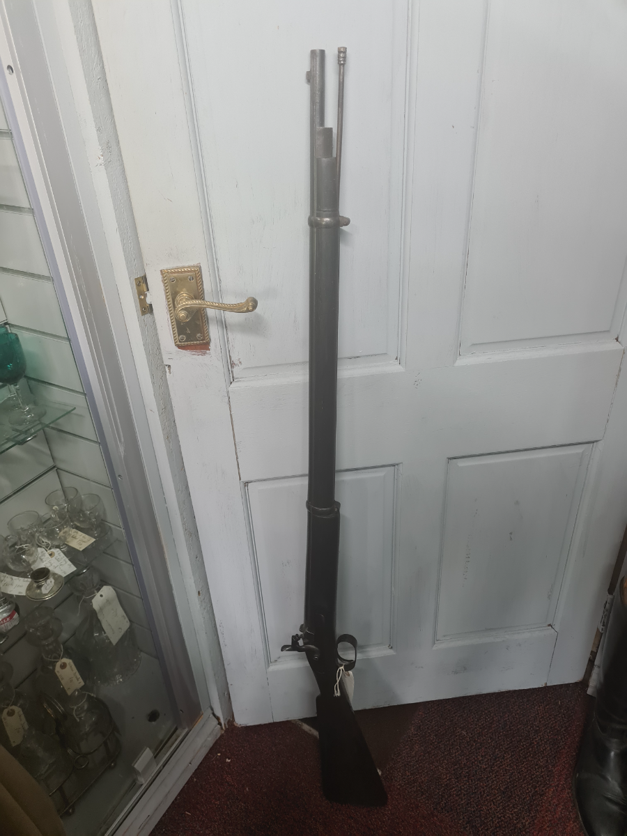 Discover our premium range of composite two-band Enfield Musket. Not just a replica, it cocks and clicks! Shop now for authentic products!