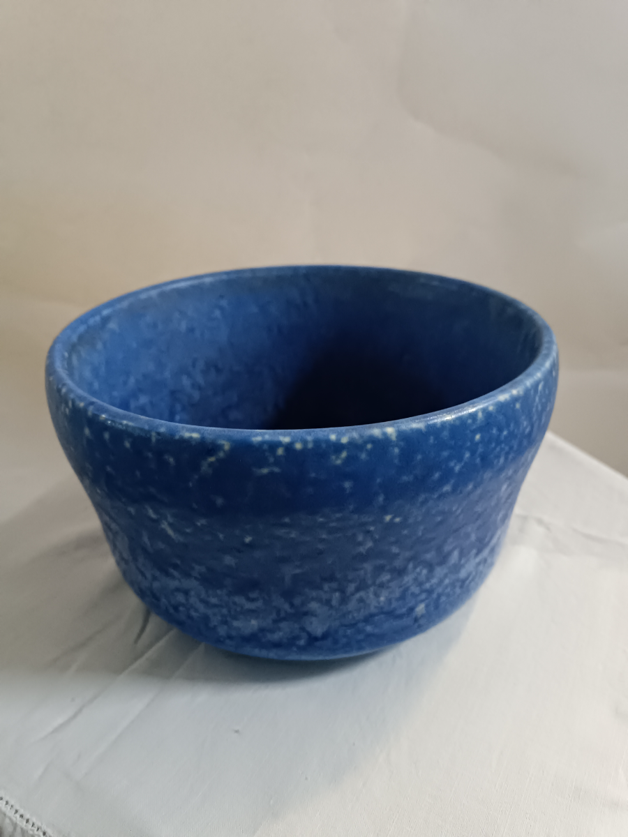 Explore our range of exquisite Ruskin Pottery in crystalline blue. Adorn your collection with this early 20th-century masterpiece. Buy now and own a valuable piece of history.