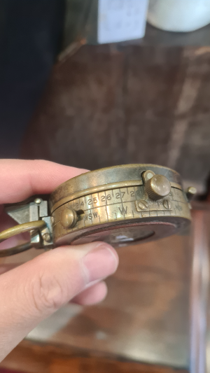 EH Clarke 1905 Dated WD Compass
