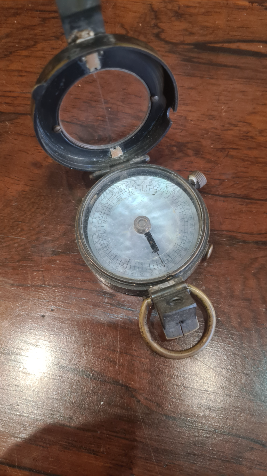 EH Clarke 1905 Dated WD Compass