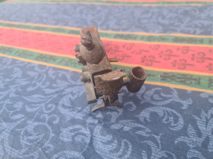 Discover our collection of unique early 19th century Flintlock tinder lighters. Quality craftsmanship, with assured action and spring. Shop now for exceptional antiques!