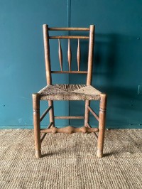 Early 19th Century Antique Elm & Ash Rush Seat Chair Country Style Spindle Back