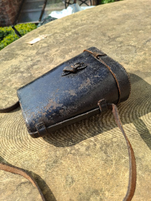 Discover our range of Early 20th century French styled binoculars in good condition. Ensure crystal clear views with these timeless pieces. Shop now!