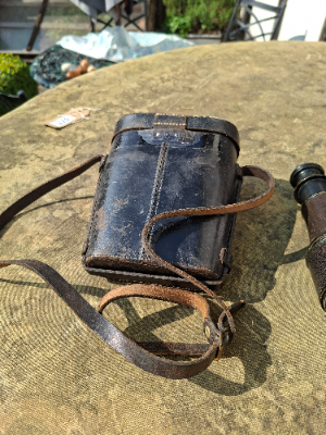 Discover our range of Early 20th century French styled binoculars in good condition. Ensure crystal clear views with these timeless pieces. Shop now!