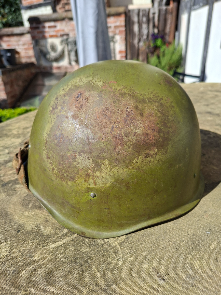 Discover our collection of postwar SSH40 helmets from the iconic Red October Plant, Stalingrad. Act now to secure a piece of history!