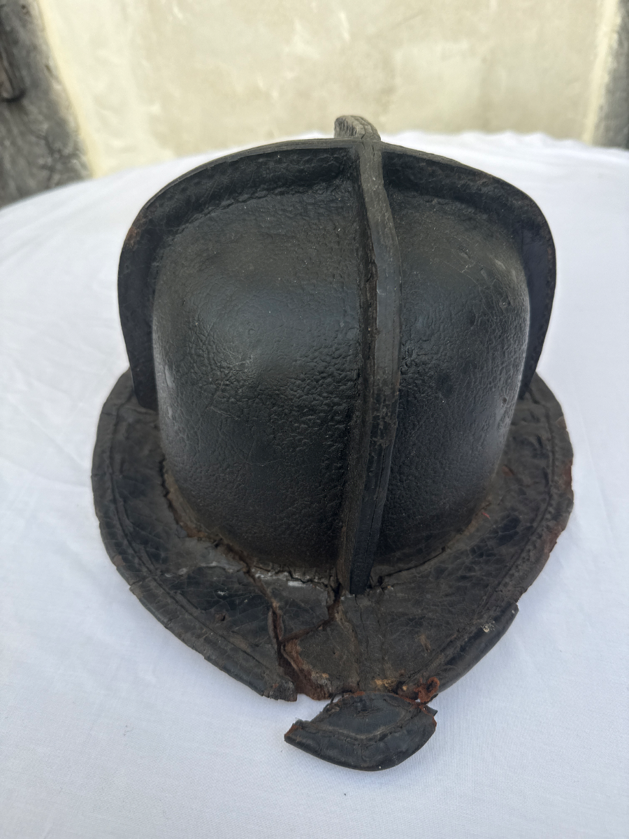 Extremely Rare Mid / Late 17th Century English Fire Helmet