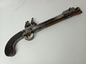 Flintlock Boxlock Pistol With Bayonet