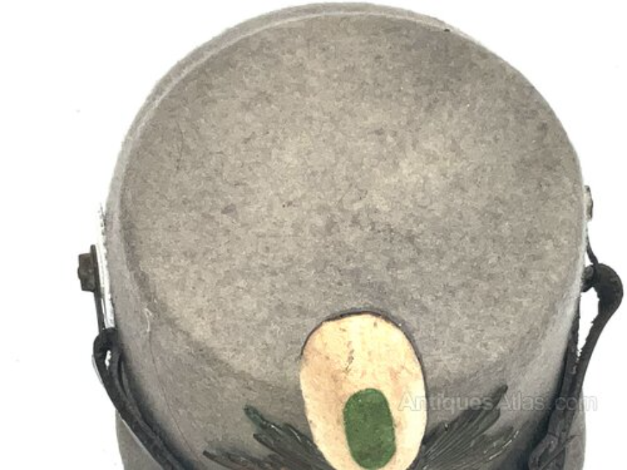 GERMAN 1WW HELMET