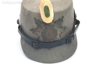 EARLY WAR helmet of the German Cavalary, conditions very good small to medium in size, offering free delivery Worldwide reference LC3. Tel: +44 7505 165 843 We accept online payments for all our items listed: Bank transfer cash on collection personal cheques or if wishing over the phone using your debit or credit cards, also doing layby payments plan, or email giving your address details & contact number and we shall send you your items invoice to make payment with your card. Send your request to - john.strong2@gmail.com