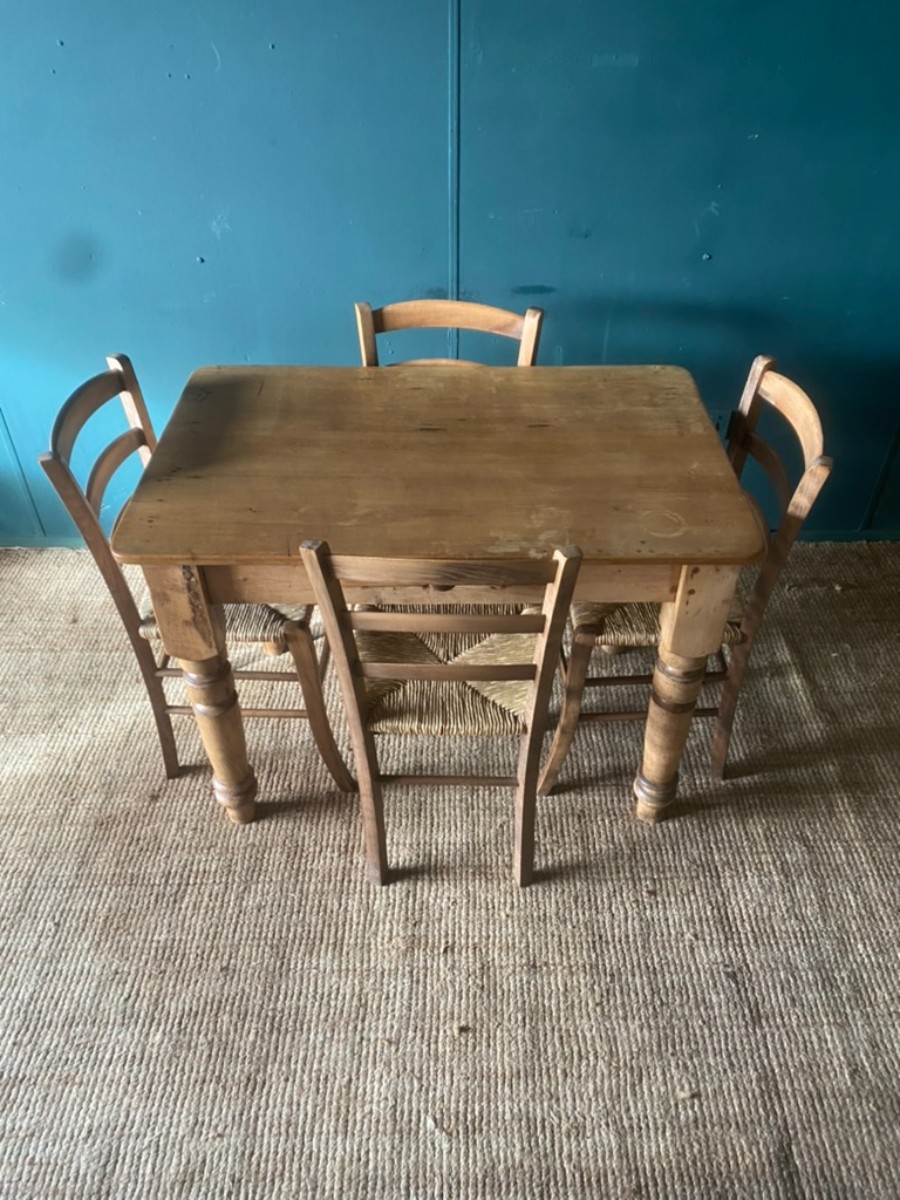 Genuine Antique Victorian Solid Pine Kitchen Dining Prep Table Seats 4 People GC