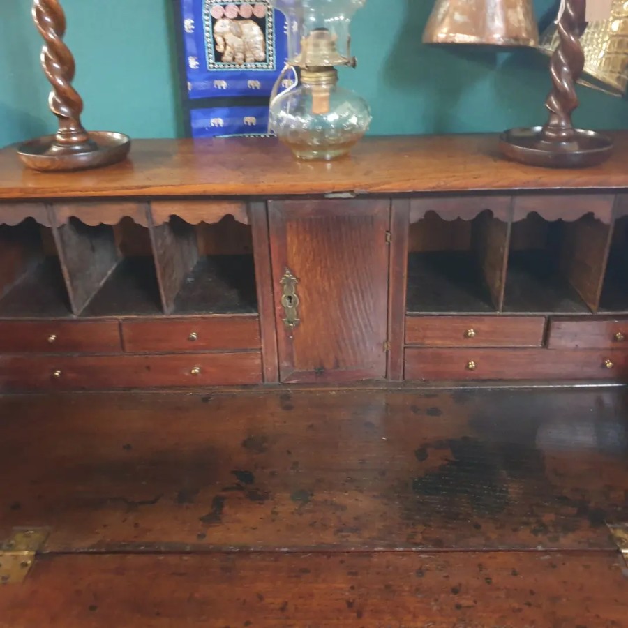 Georgian Writing Bureau