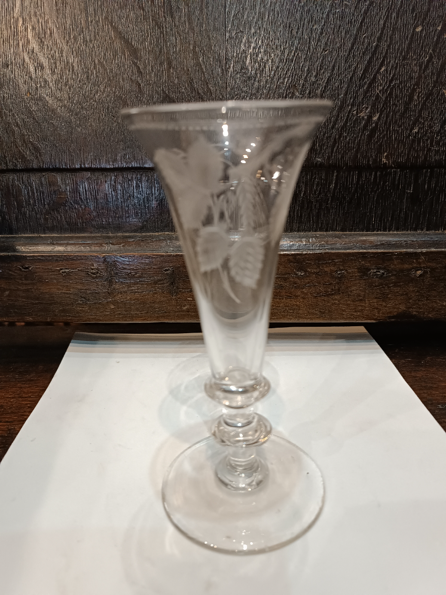 Explore our collection of 18th century Georgian ale glasses, engraved with exquisite hops and barley designs. Shop now to add a historical touch to your home bar.