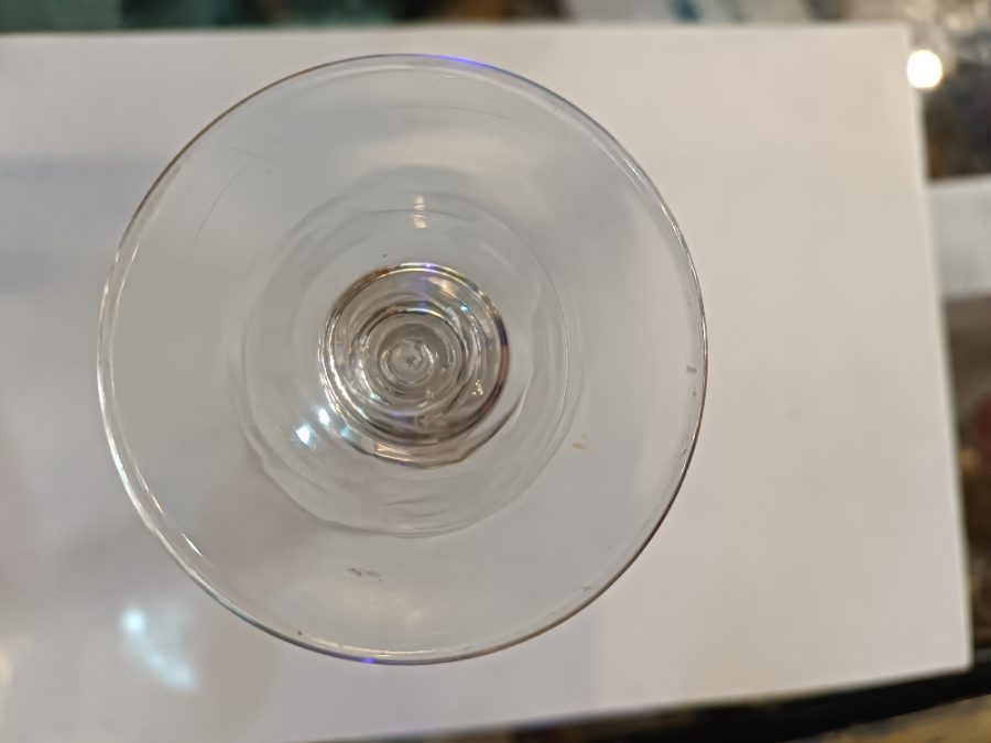 Explore our collection of 18th century Georgian ale glasses, engraved with exquisite hops and barley designs. Shop now to add a historical touch to your home bar.