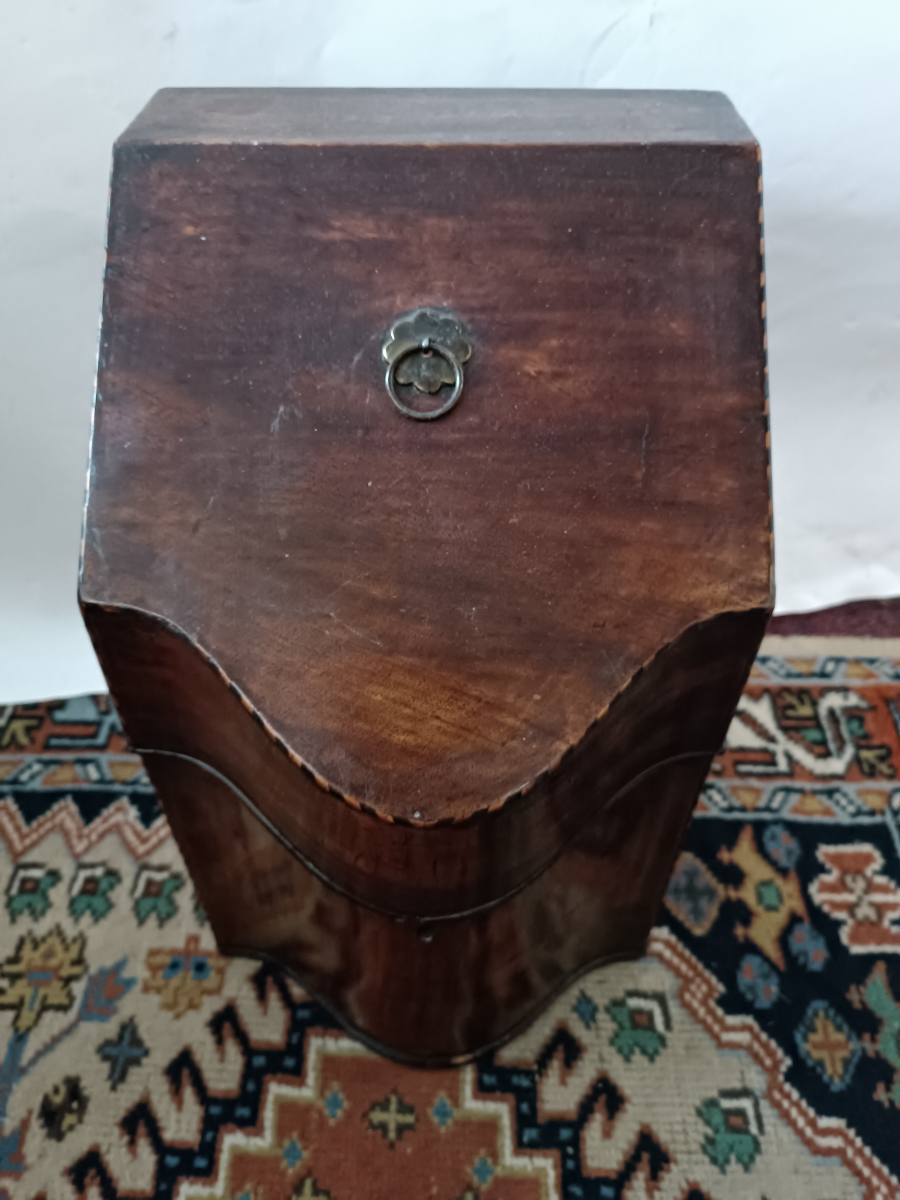 Explore our collection of Georgian Inlaid mahogany cutlery boxes. Classic serpentine fronted design, good condition, 36 cm height. Missing key. Shop now!