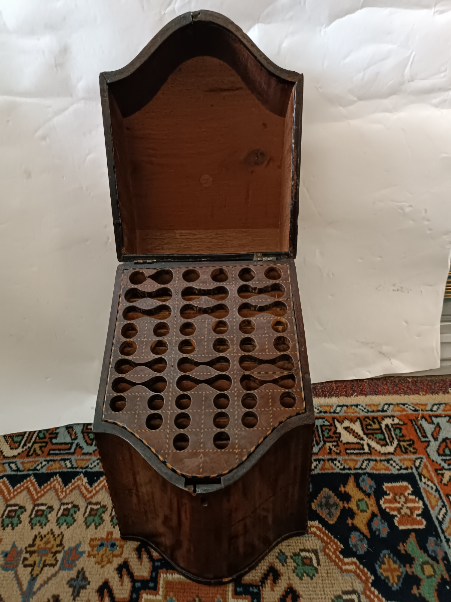 Explore our collection of Georgian Inlaid mahogany cutlery boxes. Classic serpentine fronted design, good condition, 36 cm height. Missing key. Shop now!
