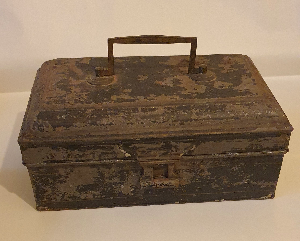 Discover our Antique English Spice Box from the 1820s. Despite exterior paint loss, enjoy its unique Georgian details and pristine interior. Shop now for unique historical home pieces.