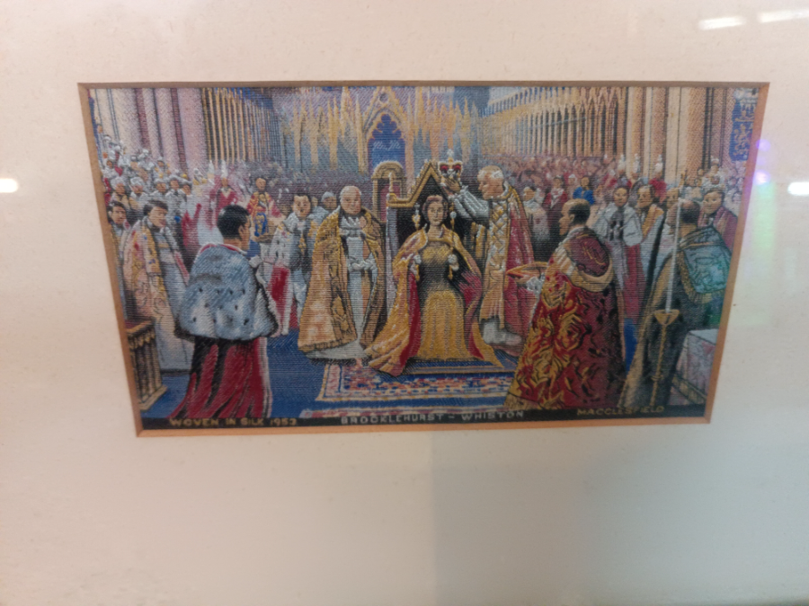 Explore our collection of hand woven silk pictures, featuring the iconic "Queen Elizabeth II Coronation 1953". Sized at 27 x 22 cm. Shop now!