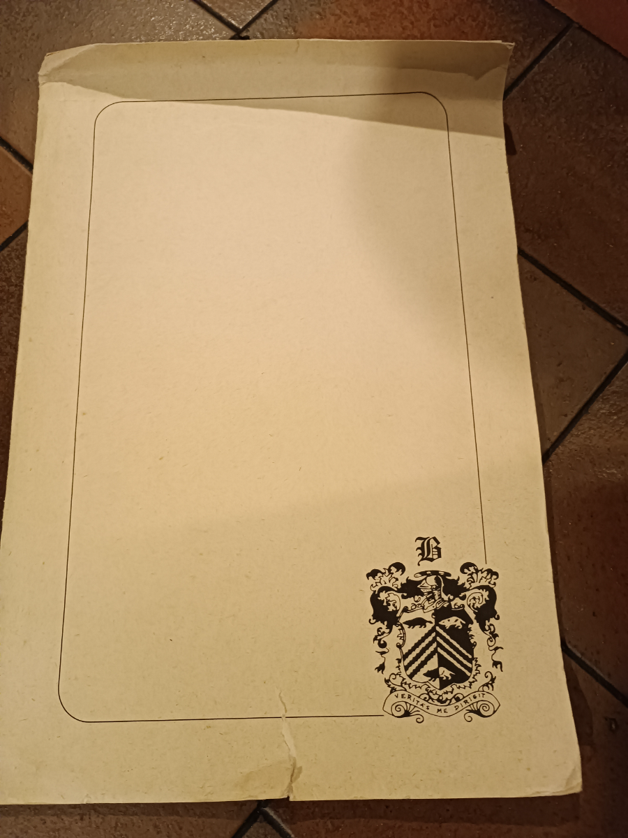 Discover our 1985 silk calendar featuring Brocklehurst church. Hand Printed, it's a unique piece. Size 38 x 25 cm. Don't miss out, shop now!