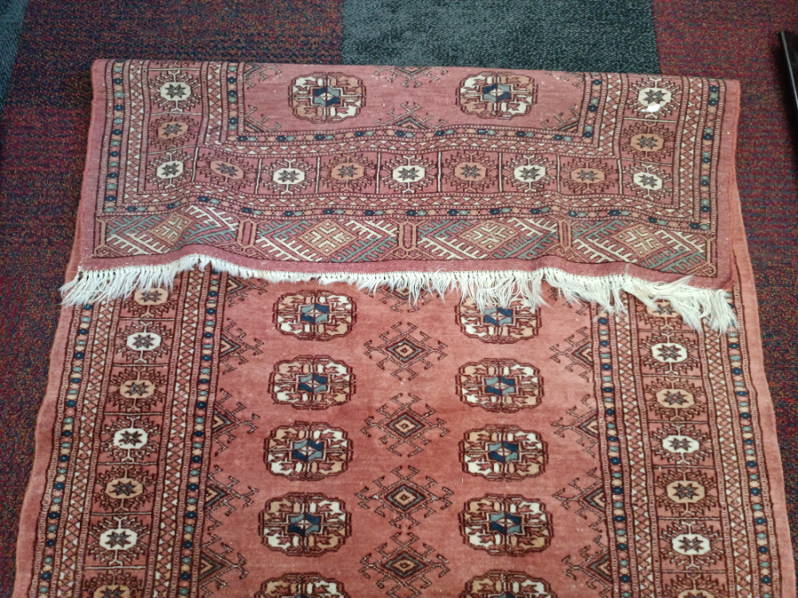 uploads/Hand-knotted-Middle-Eastern-Carpet-1650c133d5c7d3aws.jpg