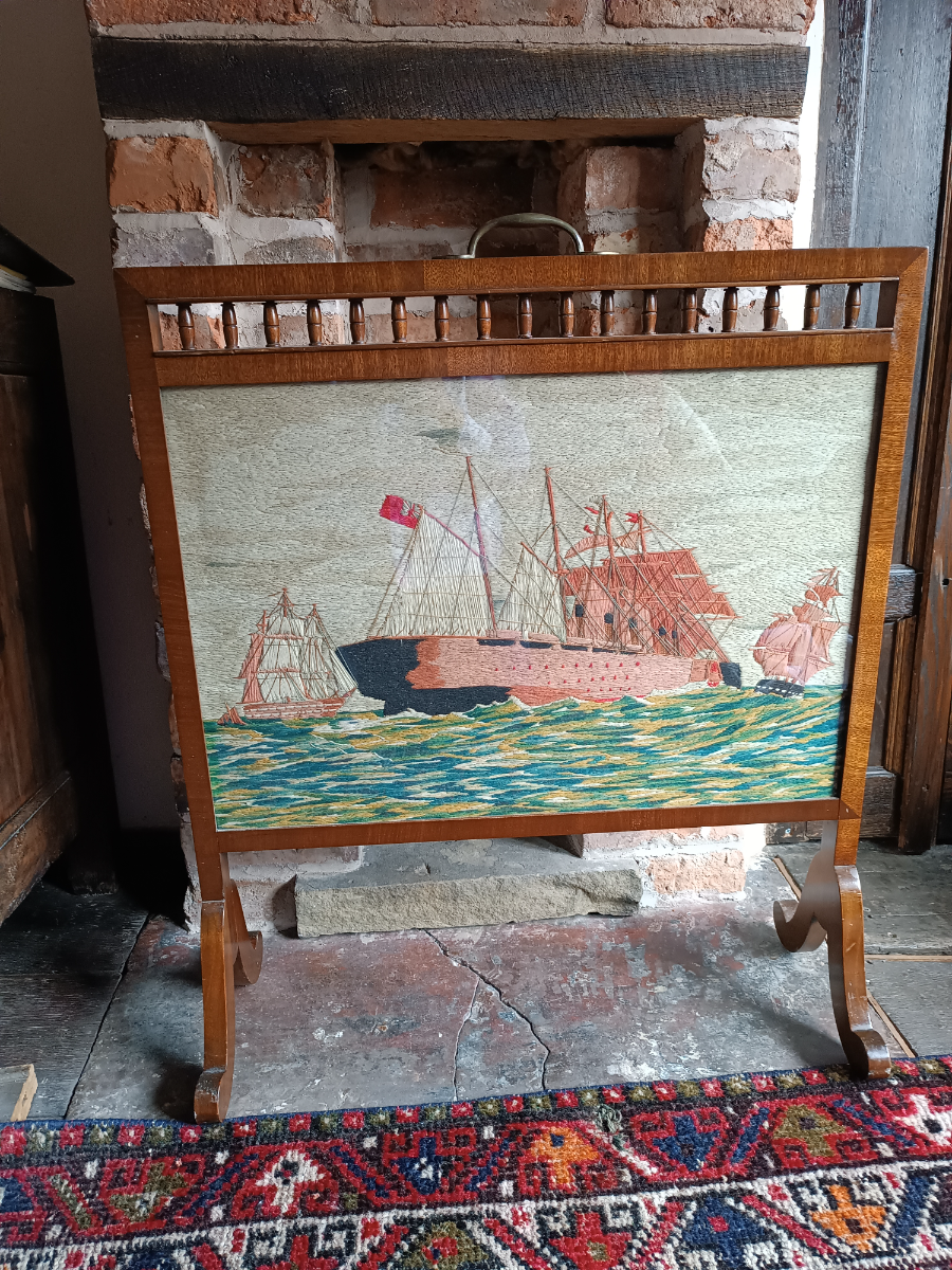 uploads/Historic-19th-Century-Fire-Screen--Great-Eastern--216a4785844dfc7aws.jpg