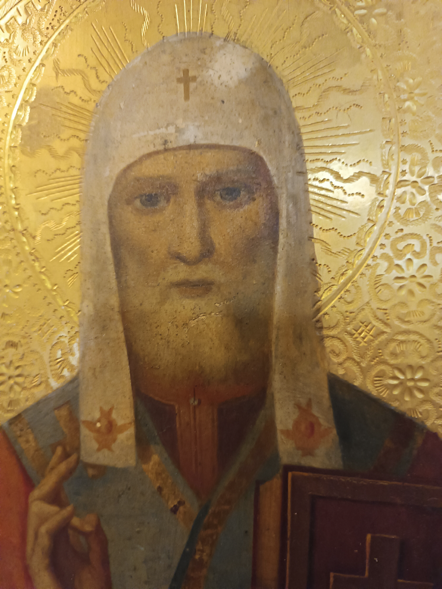 Discover our collection of antique wooden icons. Shop the 19th century Saint Alexis icon, exquisitely painted with oil on wood. Don't miss out, buy today!
