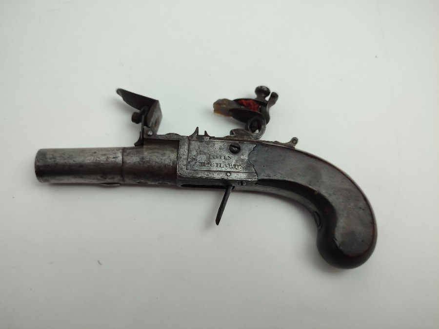 Flintlock Muff Pistol by John Richards of London
