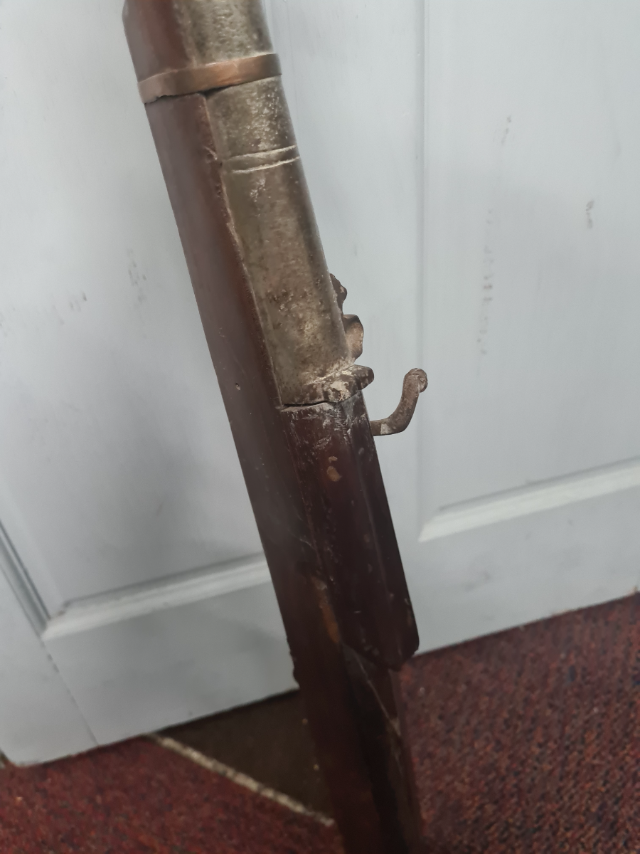 Explore our wide selection of late 18th/early 19th Century Indian matchlock Toradors. With unique armoury marks and 180cm length. Shop now!