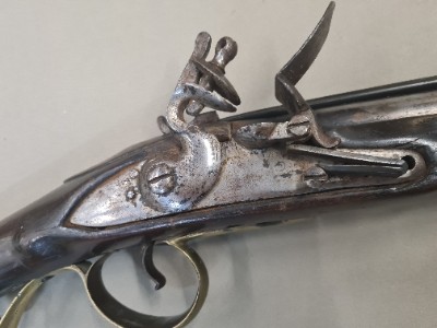 Discover our range of historic Irish Volunteers flintlock blunderbusses. Shop now to own a piece of Napoleonic war history. Highlight - steel barrel, good condition. Don't wait, order today!