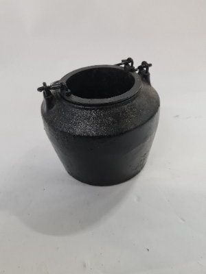 Discover the robust Kendrick One-Pint Iron Glue Pot, perfect for all your crafting needs. Compact design. Order yours now for swift delivery.