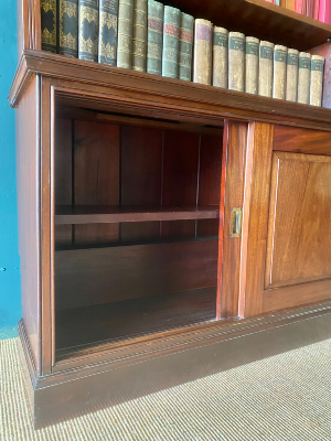 Large Antique 19th C. Victorian Mahogany Library Bookcase Display Cabinet