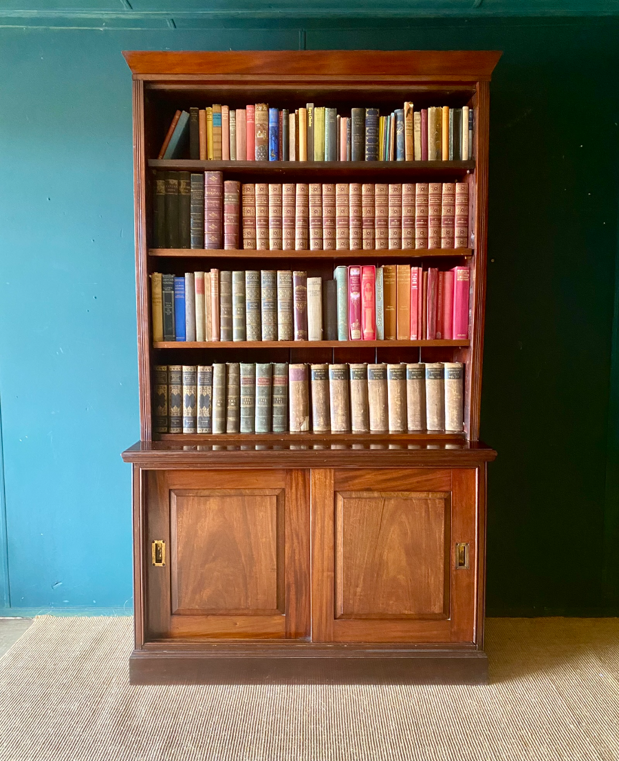 uploads/Large-Antique-19th-C-Victorian-Mahogany-Library-Bookcase-Display-Cabinet-3076509c6e7a8c2faws.jpg