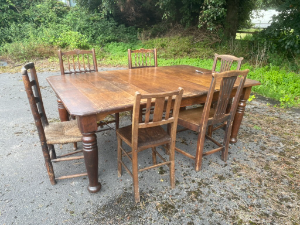 Large Antique Victorian Wind Out Extending Dining Table Seats 4 To 6 Comfortably