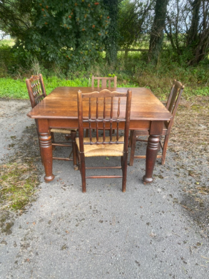 Large Antique Victorian Wind Out Extending Dining Table Seats 4 To 6 Comfortably